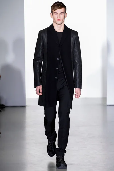 Look 12